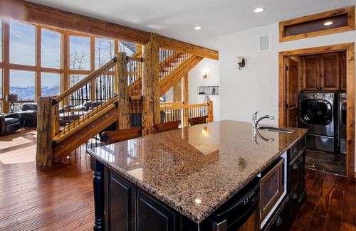 Tollgate Canyon Skihütte | Luxurious Mountain Retreat - Minutes from Park City and Deer Valley