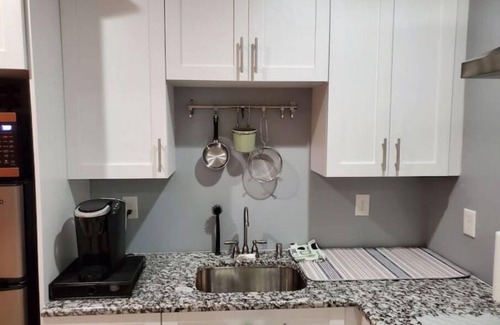 Lawrenceville Haus | Luxurious Upscale Basement Guest House