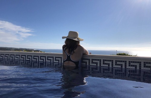 Foz do Arelho Villa | Luxuriöse Villa mit fantastischer Aussicht, beheizter Pool, 5 Minuten zu Fuß zum Strand