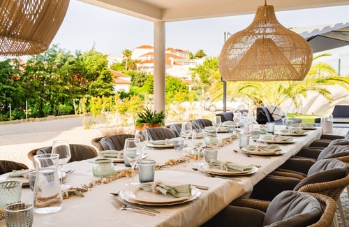 Triana Haus | Luxurious Wine Country Villa - Near Lisbon