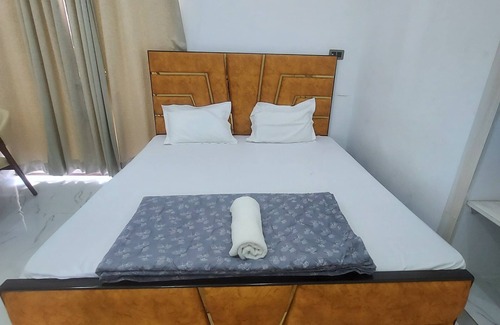 Varanasi Haus | Luxury 1 BHK Suite @ Kanti Villa
