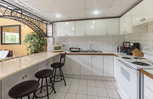 Ciudad Cariari Villa | Luxury 2-Bd. condo on golf course, 10 min. from S.J airport golf & tennis