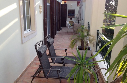 Almancil Wohnung | Luxuriöse 2-Zimmer-Wohnung mit Blick auf den Golfplatz in der Nähe des Strandes Quinta do Lago