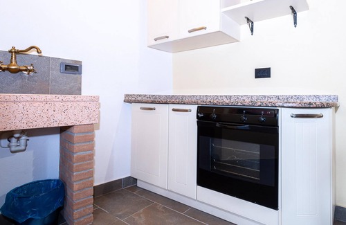 Camnago Volta Wohnung | Luxury 2 in Como With 2 Bedrooms and 2 Bathrooms