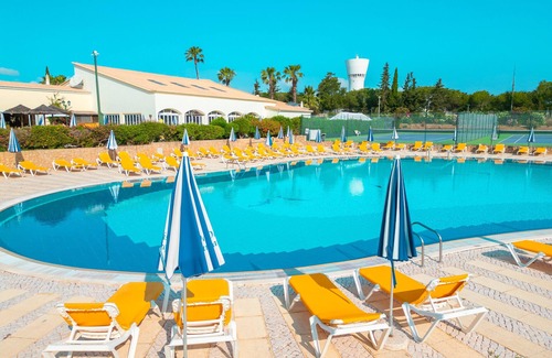 Portimao Wohnung | Luxury 2BR Apt w/ Pools & BBQ – Portimão/Alvor