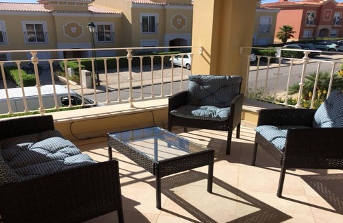 Atalaia Haus | Luxuriöse Villa mit 3 Schlafzimmern im Boavista Golf Resort in Lagos