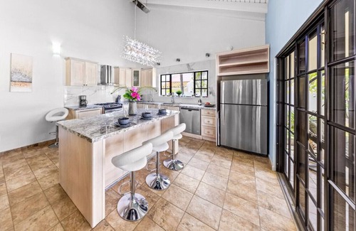 Boroncana Villa | Luxury 3BR/3BA Villa with Pool - Villa Leone by Bocobay