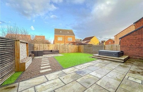 Stockton-on-Tees Haus | Luxury 4 Bedroom Detached Home