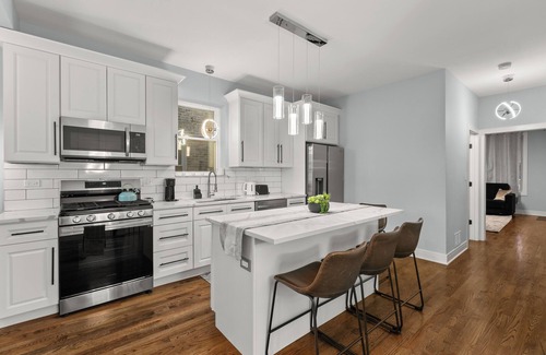 Chicago Wohnung | Luxury 5Bed 2Bath Apt w/Parking