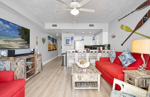 Brush - Stewarts Eigentumswohnung | Luxury 5th Floor 1 BR Condo Direct Oceanfront Wyndham Ocean Walk Resort Daytona Beach | 502