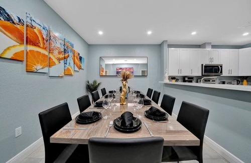 Progresso Village Villa | Luxury Duplex with 2 Pools Minutes from Las Olas