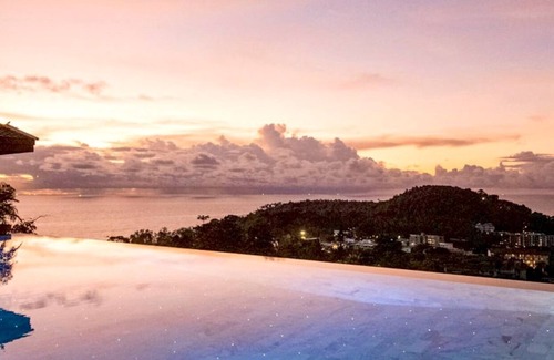 Cherngtalay Villa | Luxus Villa mit 10 Schlafzimmern zu vermieten