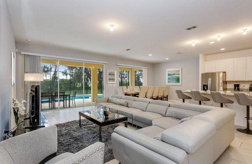 Sunridge Woods Villa | Luxury 9-Bedrooms with Water Slides, Pool, Game RM, Theater