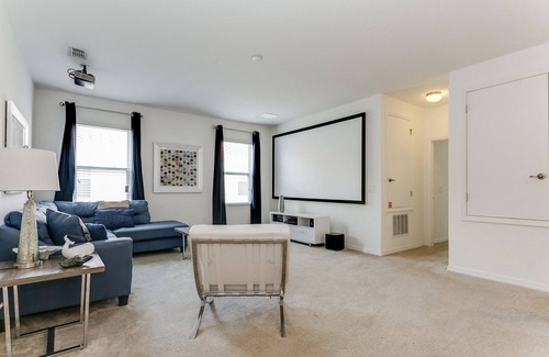 Sunridge Woods Villa | Luxury 9-Bedrooms with Water Slides, Pool, Game RM, Theater