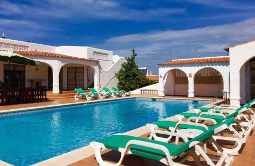 Vale de Centianes Villa | Luxury Algarve Villa 4 Bedrooms Casa Do Luar Mágico Sea Views & Perfect For Families Carvoeiro