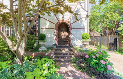 Midtown Haus | Luxury and Old World Charm in Historic Midtown