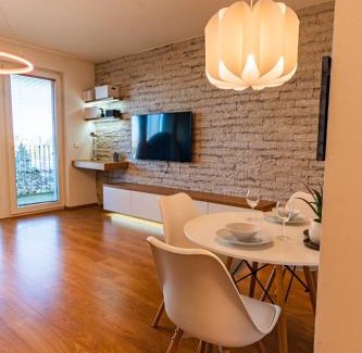 Zapad Wohnung | Luxury apartment close to centre, VUSCH private parking included