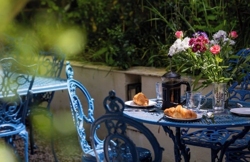 Box Wohnung | Luxus-Wohnung für 10 Personen in der Nähe von Bath. Parkplatz, Wifi, Bad, Geschirrspüler, Willkommensgruß