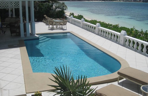 Nassau Haus | Beachfront Private House-ausgezeichnete Lage! Gehen Sie zum herrlichen Baha Mar.