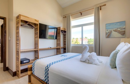Placencia Resort | Luxuriöse Suite am Strand mit Poolbar