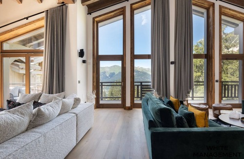 Courchevel Skihütte | Luxury chalet at the entrance of le Belvédère