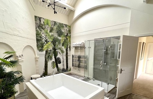 Chazey Heath Haus | Luxury Chilterns Hideaway, easy access to London