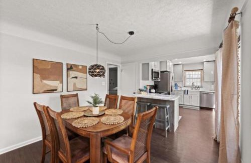 Parma Heights Haus | Luxury Cleveland Home with Fitness Equipment and Yard