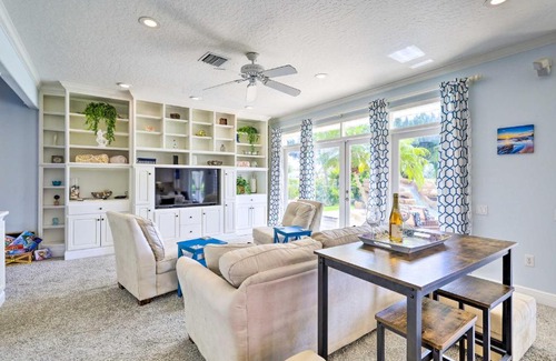 Cocoa Isles Country Club Haus | Luxury Cocoa Beach Getaway with Private Pool!