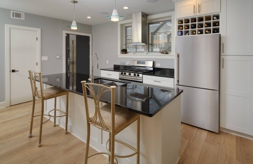 Bethesda Eigentumswohnung | Luxus-Eigentumswohnung 2br in der Nähe von Metro & Shopping / Sightseeing / Museen / Zoo / Nachtleben