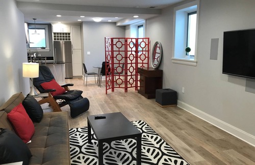 Bethesda Eigentumswohnung | Luxus-Eigentumswohnung 2br in der Nähe von Metro & Shopping / Sightseeing / Museen / Zoo / Nachtleben