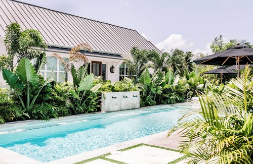 Seven Mile Beach Hütte | Luxury Cottage, 2bd/2ba on 7 Mile Strip