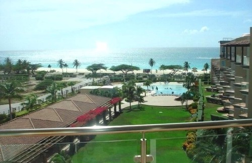Eagle Beach Eigentumswohnung | Luxus, Eagle Beach Front 2BR, Penthouse Private Dachterrasse