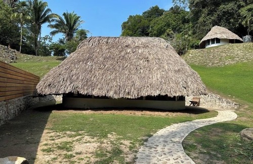 Teakettle Village Resort | Luxury Eco Family Cabaña