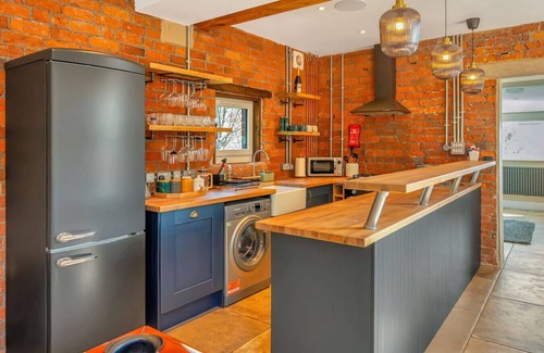 Leeds Wohnung | Luxury Escape with Cinema, Pool Table & Darts