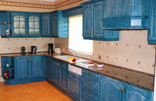 Almancil Villa | Luxuriöse Privatvilla mit privatem beheiztem Pool, Tennisplatz, Putting Green