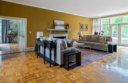 Cartersville Haus | Luxury Farmhouse in the Heart of Historic Downtown