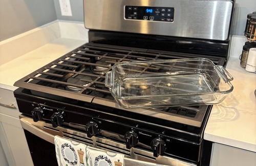 Near East Columbus Haus | Luxury Fully Furnished Spacious 3 BDR 3 Full BTH Columbus Home with Amenities!