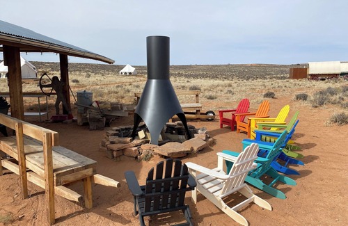 Page Wohnmobilvermietung | Shash Dine 'EcoRetreat