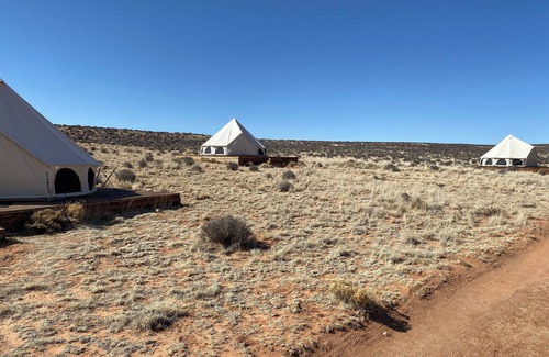 Page Wohnmobilvermietung | Shash Dine 'EcoRetreat