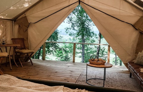 Mena Resort | Luxury Glamping tent in Ouachita Mountains