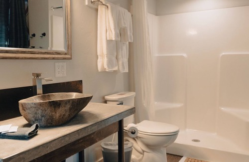 Escalante Resort | Luxury Glamping Yurt Resort Between National Parks with desert mountain views, close to hiking trails, slot canyons, off-roading and more!