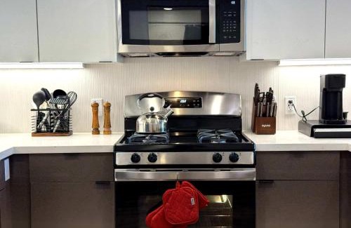 Lyon Street Wohnung | Luxury Haven 10 Min From Disneyland With Pool & GYM