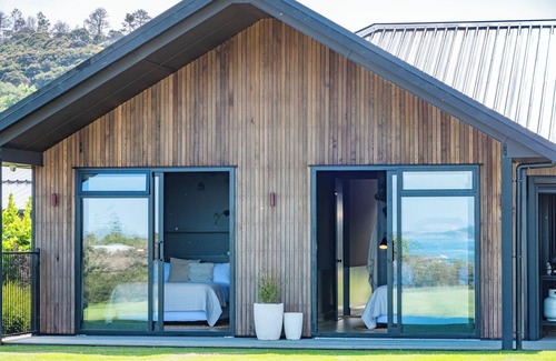 Hihi Haus | Luxury haven in Hihi, access to Doubtless Bay from your doorstep