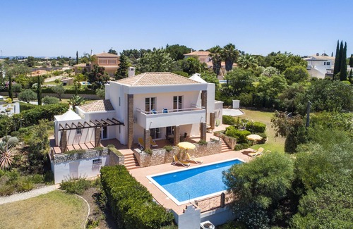 Vale de Covo Villa | Villa Pleiades - Luxuriöse Villa mit beheizbarem Pool