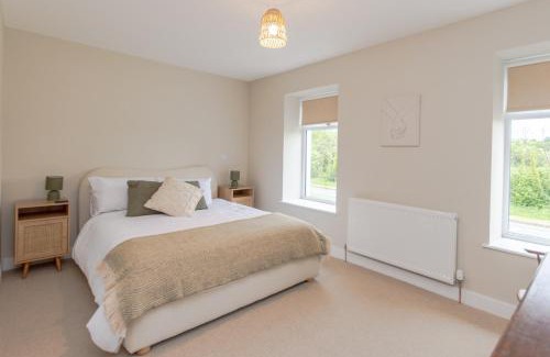 Aberdare Haus | Luxury Home in Penderyn - Waterfall Country