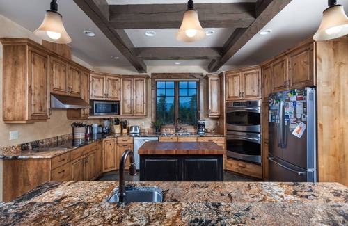 West Glacier Haus | Luxushaus mit herrlichem Bergblick auf den Glacier Park, 1,6 km vom Eingang entfernt