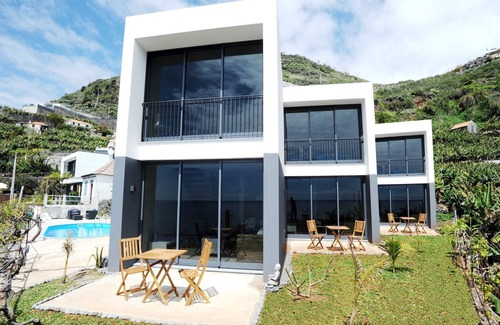 Arco da Calheta Haus | Luxus-Ferienhaus-Ensuite mit Dusche-Meerblick-Casa Estrelicia