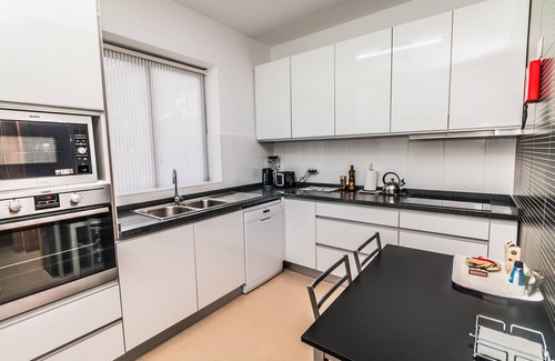 Tabua Haus | Luxushaus, Voll ausgestattet, Privatparkplatz, Gute Zufahrtswege.