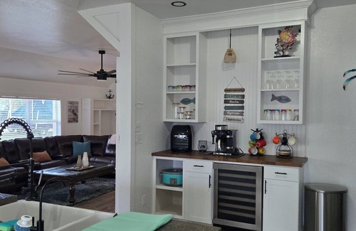 Indian Harbor Estates Haus | Luxury living at its finest! Perfect Waterfront home with Inground Pool/Dockage