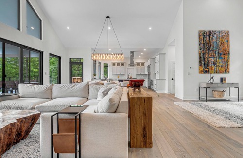 South Pond Shores Haus | Luxury living near Sunday River